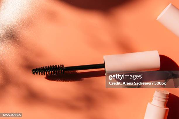 close-up of make-up brushes on table,russia - wimperntusche stock-fotos und bilder