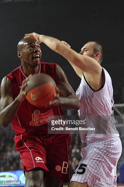 Caleb Green, #8 of Belgacom Spirou Basket in action during the 2011-2012 Turkish Airlines Euroleague Regular Season Game Day 8 between Belgacom...