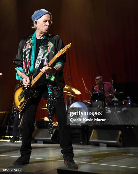 Keith Richards performs on stage during the "No Filter" tour at Hard Rock Live on November 23, 2021 in Hollywood, Florida.