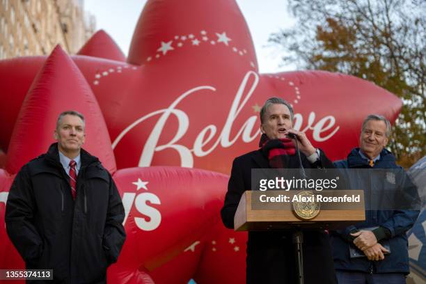 Macy's CEO Jeffrey Gannette flanked by NYPD Commissioner Dermot F. Shea , and New York City Mayor, Bill de Blasio , speaks to members of the media at...