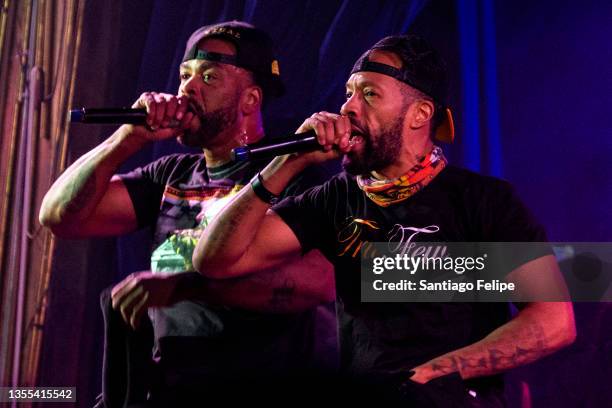 Method Man and Redman perform onstage at Sony Hall on November 24, 2021 in New York City.