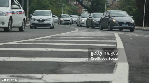 zebra area in vehicular lane - símbolo stock pictures, royalty-free photos & images