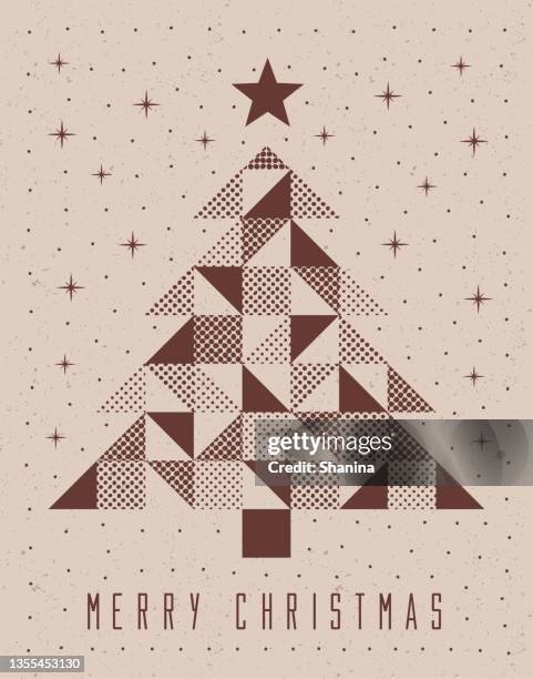 geometrischer halbton weihnachtsbaum grußkarte - handwerk - brown paper stock-grafiken, -clipart, -cartoons und -symbole