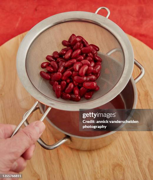 washed red kidney beans - sieve stock pictures, royalty-free photos & images