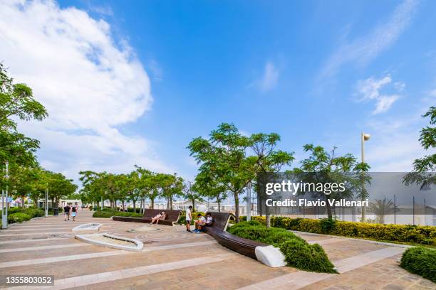 riccione, lungomare della libertà (emilia-romagna, italy) - riccione foto e immagini stock