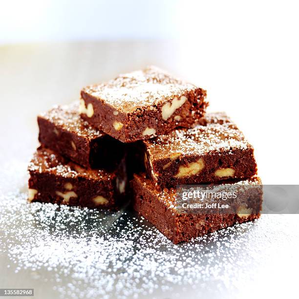 chocolate and walnut brownies - brownie stock pictures, royalty-free photos & images