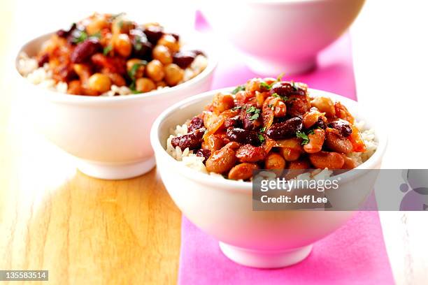 mixed bean chilli with rice - bean stock pictures, royalty-free photos & images