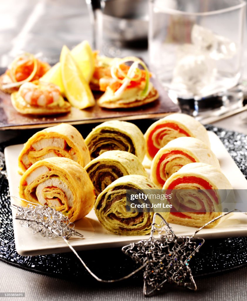 Fancy Mini Wraps Mini Wraps With Assorted Fillings High-Res Stock Photo - Getty Images