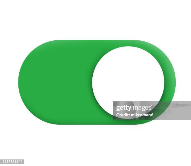 illustration of switch button in green color - an oder ausschalten stock-fotos und bilder