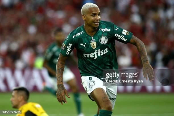 Deyverson of Palmeiras celebrates after scoring the second goal of his team in the first half of extra time during the final match of Copa CONMEBOL...