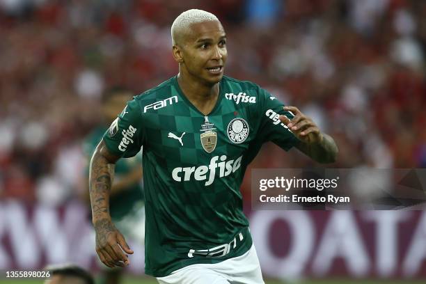 Deyverson of Palmeiras celebrates after scoring the second goal of his team in the first half of extra time during the final match of Copa CONMEBOL...