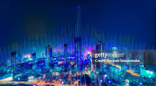 intelligent city networks and communication in the age of ai (wireless communication on the world) - red artículos deportivos fotografías e imágenes de stock