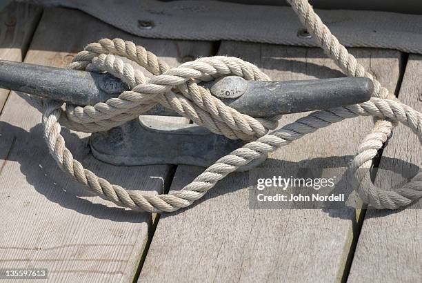 135 Boat Hitch Stock Photos, High-Res Pictures, and Images - Getty