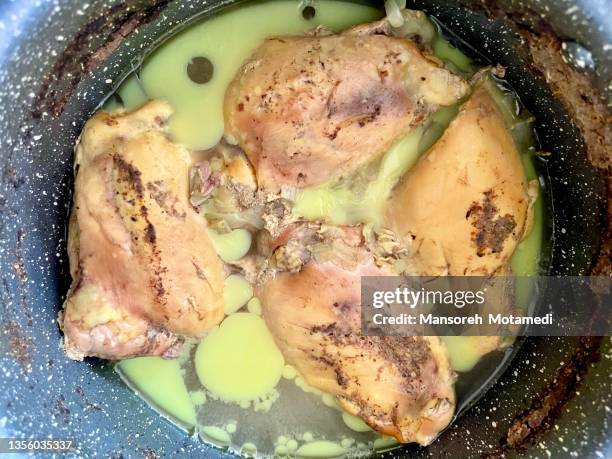 chicken - garlic sauce stock pictures, royalty-free photos & images