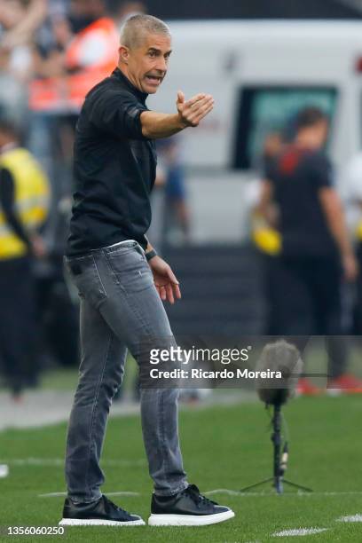 Sylvinho, head coach of Corinthians gestures during the match between Corinthians and Athletico Paranaense as part of Brasileirao Series A 2021 at...
