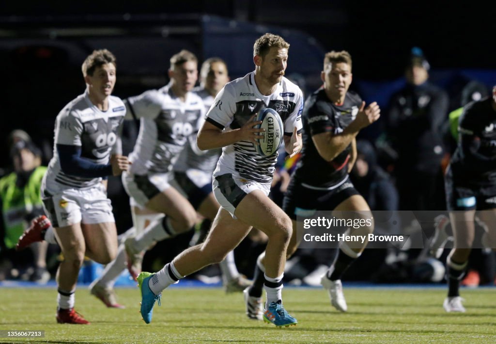 Saracens v Sale Sharks - Gallagher Premiership Rugby