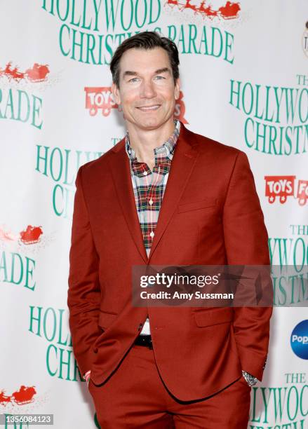 Jerry O'Connell attends the 89th Annual Hollywood Christmas Parade supporting Marine Toys For Tots on November 28, 2021 in Los Angeles, California.