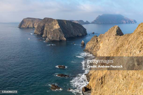 one of the most spectacular views in the channel islands national park can be found at inspiration point on east anacapa. - channel islands national park stock pictures, royalty-free photos & images