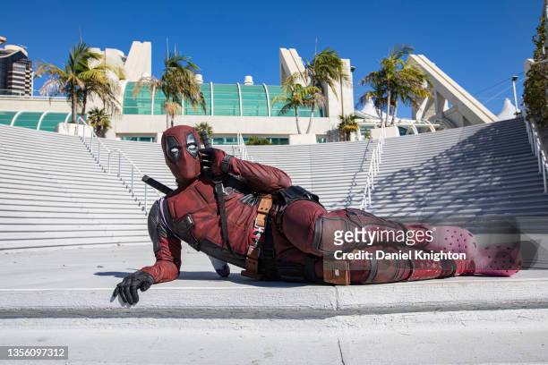 Cosplayer Ruy Arenas as Deadpool poses for photos at Comic-Con: Special Edition on November 28, 2021 in San Diego, California. Comic-Con...