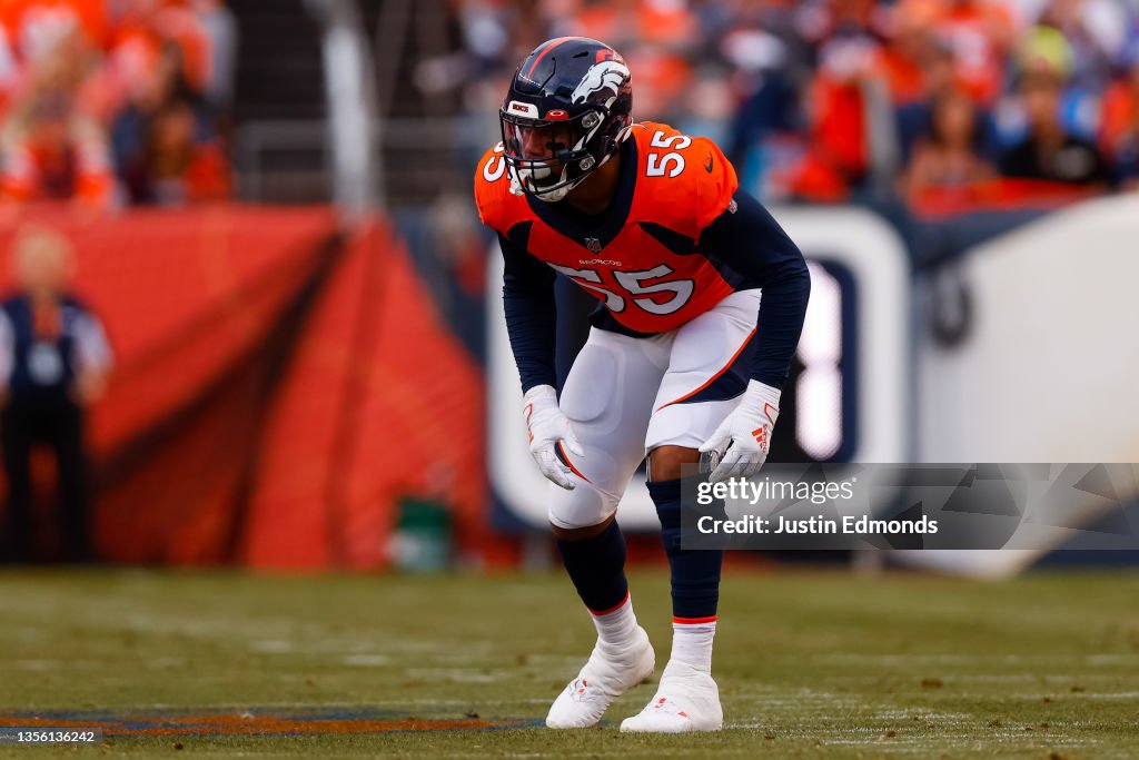 Los Angeles Chargers v Denver Broncos