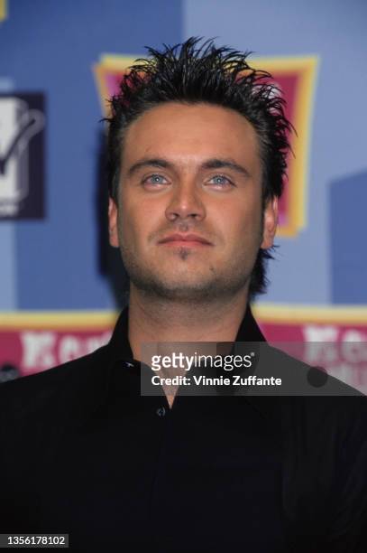 Italian singer-songwriter and musician Nek attends the 1998 MTV Europe Music Awards, held at the Fila Forum in Assago, Milan, Italy, 12th November...