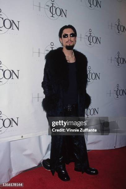 American guitarist, singer, and songwriter Dave Navarro attends an 'MTV Icon' ceremony, held at Sony Studios in Culver City, California, 10th March...