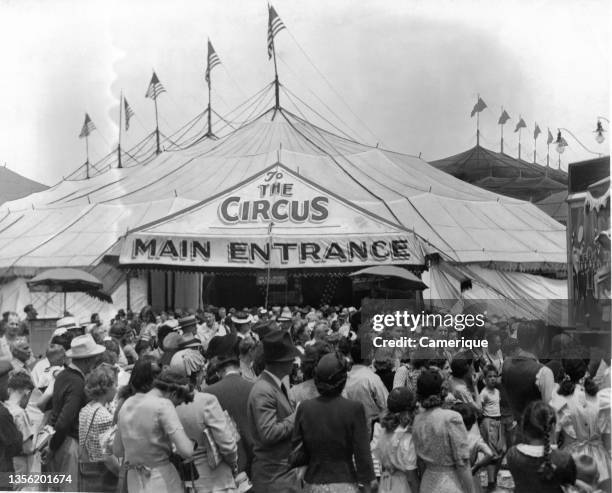 Circus Out Side 281 Kids Circus Tent Stock Photos, High-Res Pictures, and Images ...