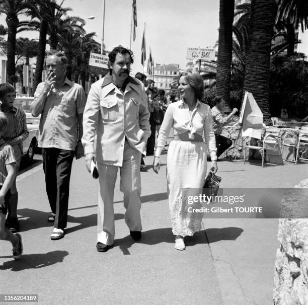 Le réalisateur russe Sergueï Bondartchouk et sa femme Irina lors du Festival de Cannes en mai 1975