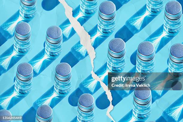 corona virus covid-19 medical vaccine pattern on blue background. - anti vaccine foto e immagini stock