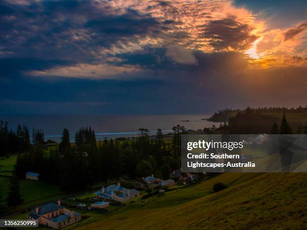 first light of the dawn on the coastline at kingston, norfolk island, south pacific, australia. - norfolk island stock pictures, royalty-free photos & images