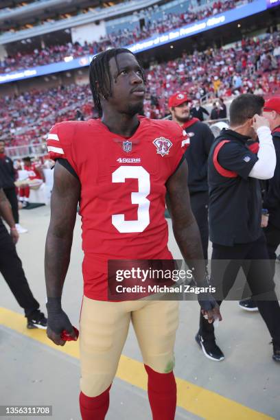 Jaquiski Tartt of the San Francisco 49ers on the sidelines during the game against the Minnesota Vikings at Levi's Stadium on November 28, 2021 in...