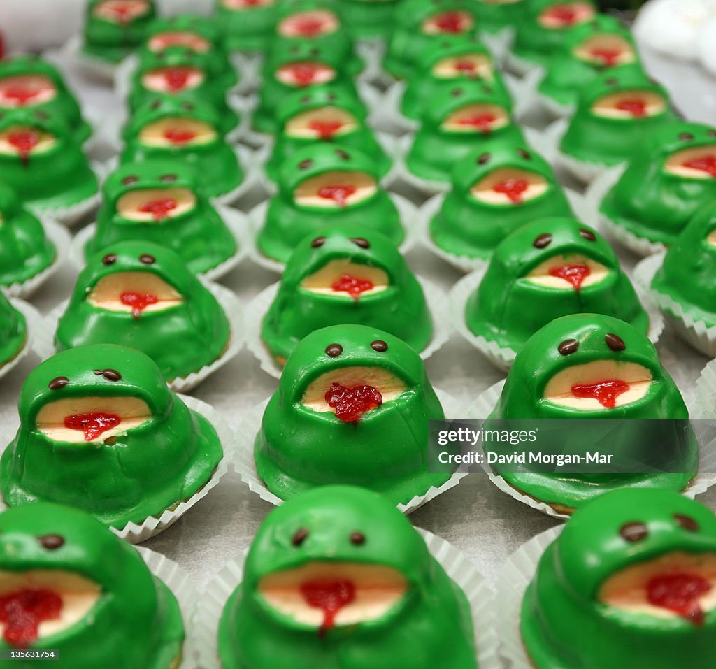 Frog cupcakes
