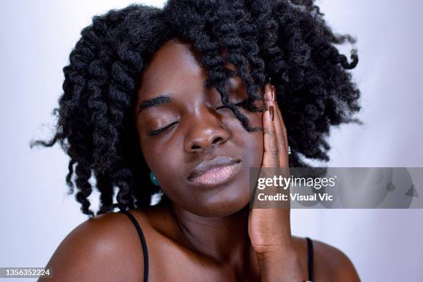 498 Hair Toner Photos and Premium High Res Pictures - Getty Images 498 Hair Toner Photos and Premium High Res Pictures - Getty Images