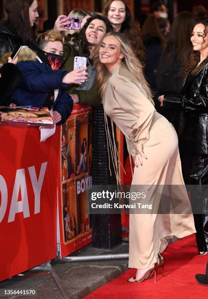 Perrie Edwards attends the world premiere of "Boxing Day" at The Curzon Mayfair on November 30, 2021 in London, England.