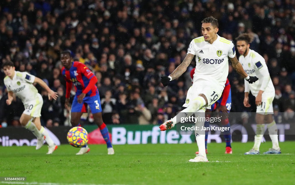 Leeds United v Crystal Palace - Premier League