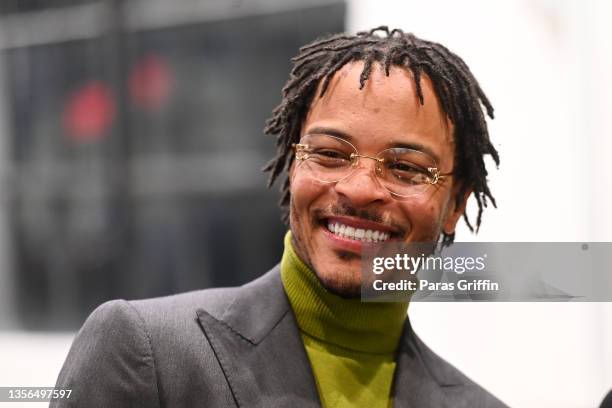 Ti Rapper Skating Rink Rapper Ty Photos and Premium High Res Pictures - Getty Images