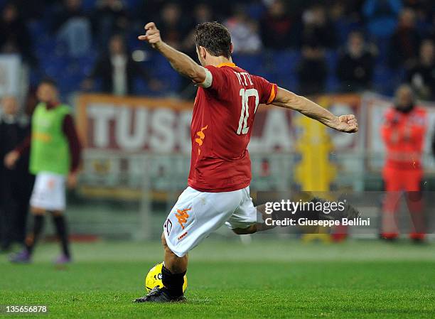 As Roma Totti Totti Juventus Photos and Premium High Res Pictures - Getty Images