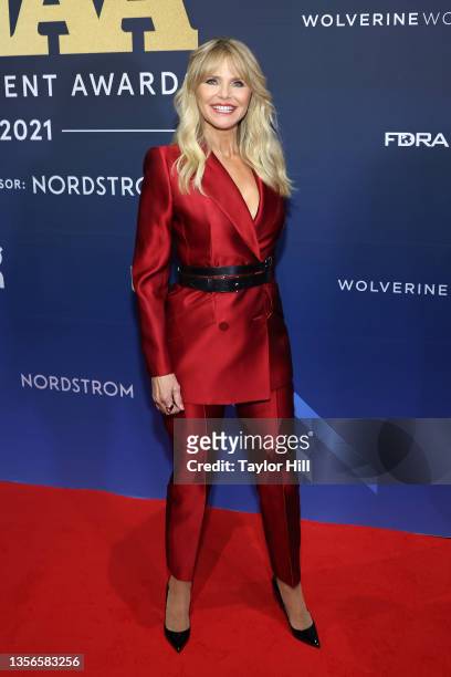 Christie Brinkley attends the 2021 Footwear News Acheivement Awards at Casa Cipriani on November 30, 2021 in New York City.