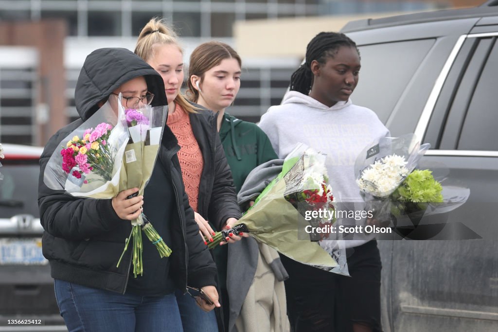 Shooting At Oxford High School In Michigan Leaves 4 Students Dead