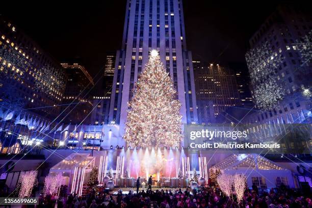 View of Rockefeller Center during the Rockefeller Center Christmas Tree Lighting Ceremony on December 01, 2021 in New York City.