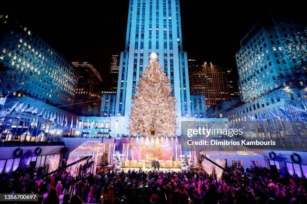 View of Rockefeller Center during the Rockefeller Center Christmas Tree Lighting Ceremony on December 01, 2021 in New York City.