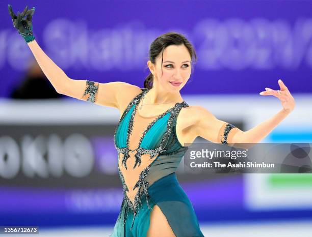 Elizaveta Tuktamysheva of Russia competes in the Women's Free Skating on day two the ISU Grand Prix of Figure Skating - Rostelecom Cup at the Iceberg...