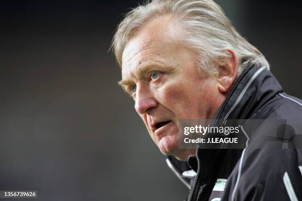 Head coach Ivica Osim of JEF United Chiba is seen during the J.League Yamazaki Nabisco Cup Group C match between JEF United Chiba and Sanfrecce...