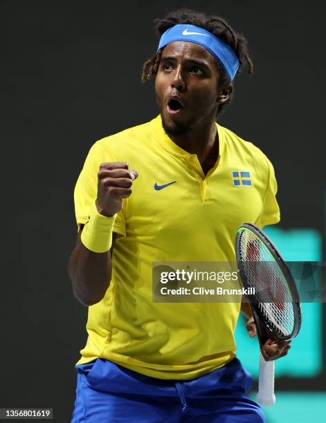 Elias Ymer of Sweden celebrates a point against Andrey Rublev of Russian Tennis Federation during the Davis Cup Quarter Final between Russian Tennis...