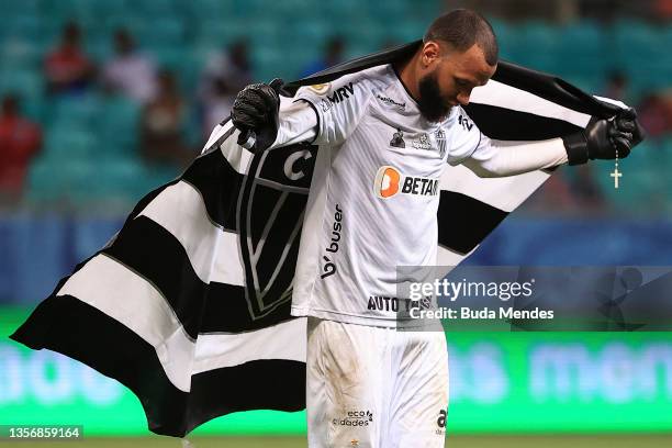 Everson of Atletico Mineiro celebrates the victory and the championship after a match between Bahia and Atletico Mineiro as part of Brasileirao...