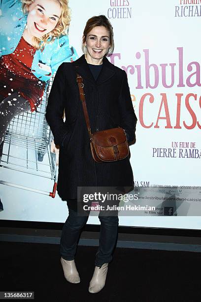 Julie Gayet attends 'Les tribulations d Une Caissiere' Paris premiere at UGC Cine Cite Bercy on December 12, 2011 in Paris, France.