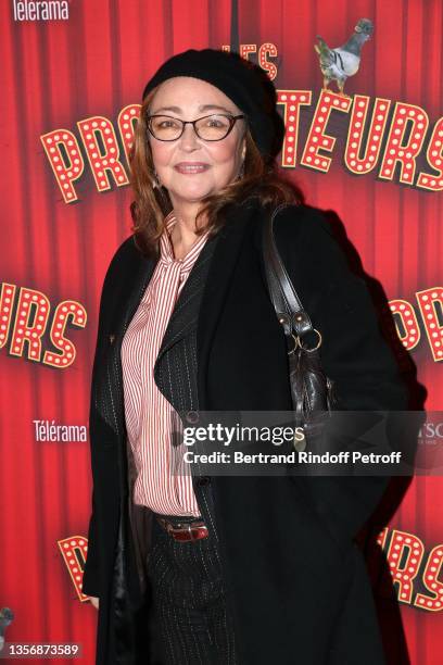 Catherine Frot attends the "Les Producteurs" Theater Play at "Theatre de Paris" on December 02, 2021 in Paris, France.