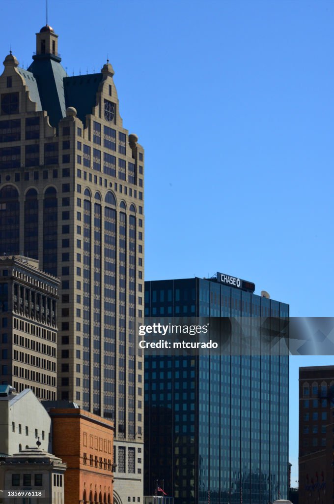 Faison Building 100 East Wisconsin Aka Faison Building And The Chase Tower Milwaukee ...