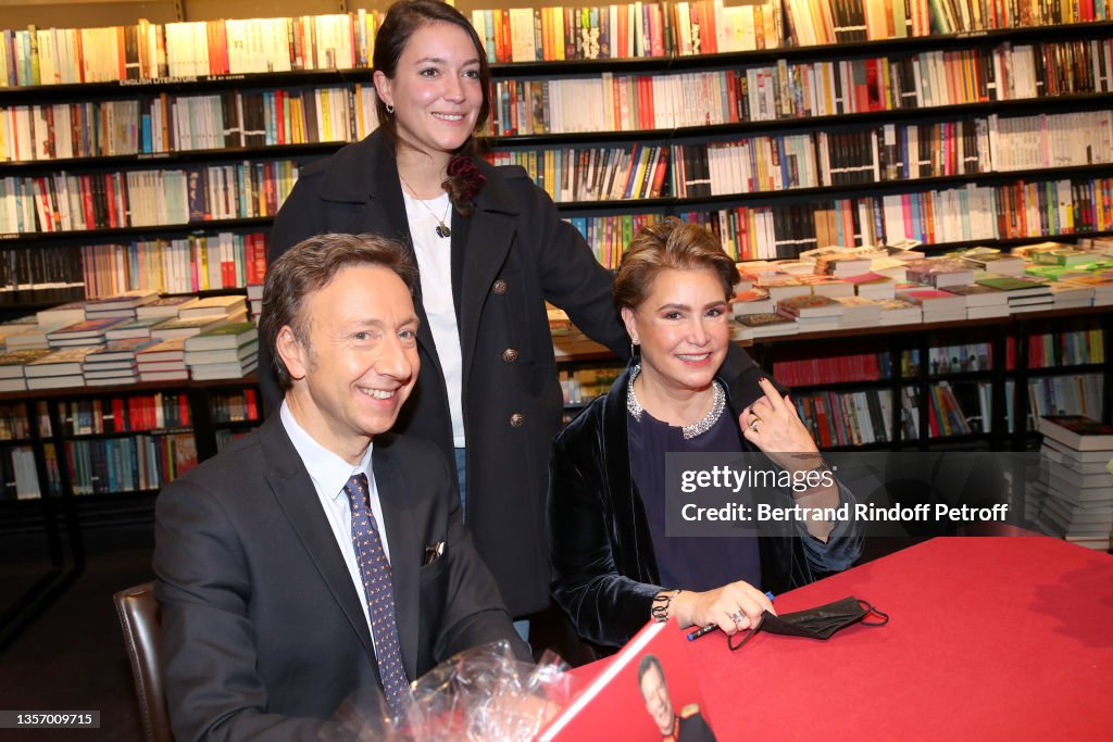 Grand Duchess Maria Teresa Of Luxembourg And Stéphane Bern Sign Their Book "Un Amour Souverain - Sovereign Love" In Paris