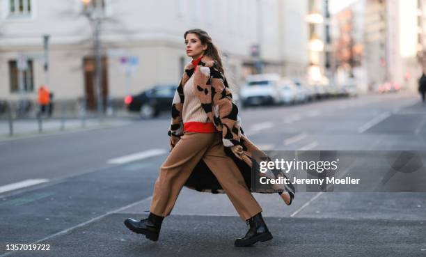 Cathy Hummels wearing complete Boss look on December 03, 2021 in Berlin, Germany.